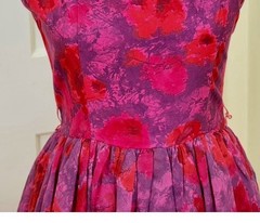 Vintage 1950s Red Pink Floral Fit & Flare Cocktail Dress S Retro Pinup Romanric