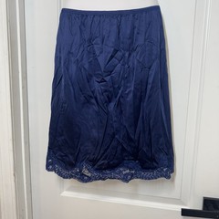 VTG Adonna Half Slip Skirt Size Small 22”Navy Blue Wide Lace Slit USA Modest