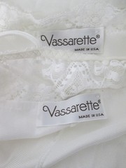 Vintage VASSARETTE 2 Piece Peignoir Robe +Gown Set Size S White Satin Bridal NEW