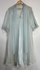 Vintage Robe Tule Handmade Aqua Turquoise Size Medium