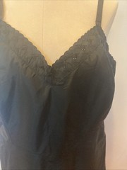 Vintage 50’s Ariel Barbizon full slip black size bust 44″