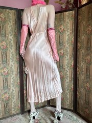 1930s/40s Bias-Cut Silk Or Rayon Satin Peach Slip Dress, Size L-XL