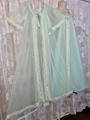 VTG Fancy M L TOSCA Irish Spring Green Sheer Chiffon Peignoir Robe Nightgown Set