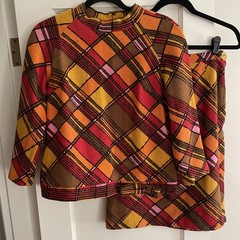 R&K Originals VTG 60s 2 Piece Mock Neck Darted Skirt Set Mod Print Bow Detail