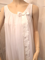 VTG 50’s/60’s SHADOWLINE Nylon LACE Midi NIGHTGOWN & ROBE Romantic Lingerie Set