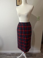 Beautiful Vintage Pendleton Red Plaid Skirt, Authentic Manson Tartan