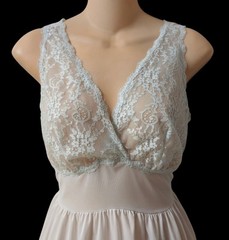 Van Raalte Vintage Ice Blue Dupont Nylon Lace Nightgown 34