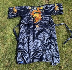 Golden Bee Vintage Navy DRAGON EMBROIDERED Rayon Satin DRESSING ROBE KIMONO S