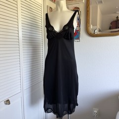 Vintage 80s Blush Black Lace Trim Slip Dress Chemise Satin Size 34 USA Made Goth