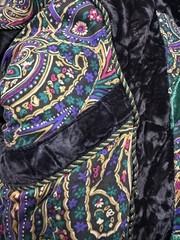 Vintage East West Paisley Puffer Jacket Size M Multicolor Velvet Trim 80s 90s