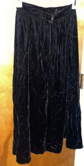 Vintage 70s College Town Long Black Velvet Skirt 23 Inch Waist Goth Hipster 90’s