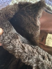 Vintage Womens I.R. FOX Brown Simulation Faux Fur Cape Shawl Wrap Stole New York