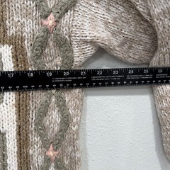 Shenanigans Vintage Hand Knitted Floral Sweater Beige Ramie Blend Cottagecore M
