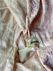 1930s/40s Quilted Floral Satin Boudoir Robe, Size M-L