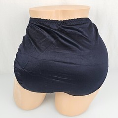 Vanity Fair Black Second Skin Satin Panties Shiny Slippery Shapewear 8 9 XL XXL