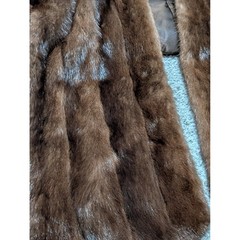 Pinneke Furs Womens Brown Vintage Mink Fur Wrap Capelet Monogrammed MCM 4 Pocket