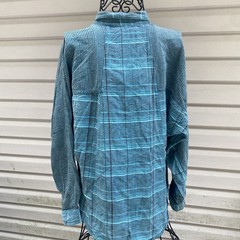 Vintage 90’s Distressed Women’s M Button Up Fixation ARI