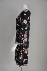 Vintage 1960s Leonard Black Dark Floral & Wool Jersey Knit Shift Dress XS-M