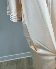 Vintage Vanity Fair Peach Nylon Zip Front House Coat Robe Lounge Dress Size L