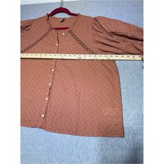 Boho-chic Old Navy terracotta brown cotton eyelet blouse featuring puff sleeves