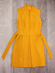 VTG Women’s 60s Mustard Yellow Sleeveless Mini Dress W/ Waist Tie XXS/XS 1960s