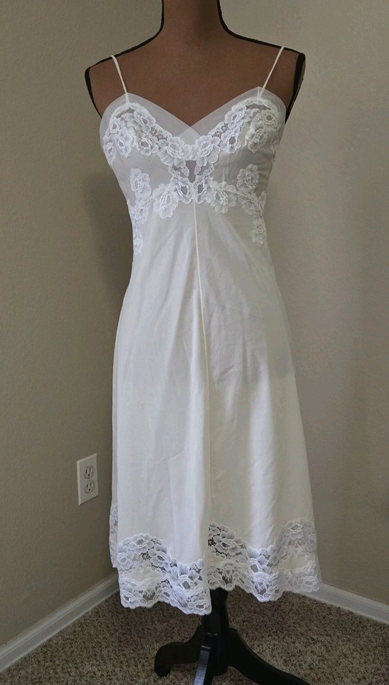 Vintage Nylon Neyret Chiffon Lace Full Slip Dress 34 Floral Pinup Pale Yellow