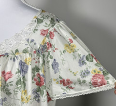 Vintage Vanity Fair Nylon Housecoat Floral Robe L Cottagecore Prairie Grannycore
