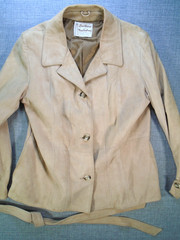 Leathers by New England Women’s Jacket Vintage 19″ x 25″ Made in USA, Has Wear