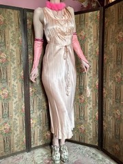 1930s/40s Bias-Cut Silk Or Rayon Satin Peach Slip Dress, Size L-XL