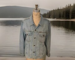 Vintage 1990’s Y2K Calvin Klein CK Denim Jean Trucker Jacket Lg Women Faded