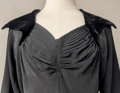 Vintage Late 30’s Black Rayon Crepe Midi Dress Red Slip Smocking Drape Velvet M