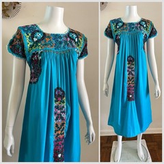 1970s San Antonino Oaxacan Huipil Dress Cotton Hand Embroidered Mexico S VTG