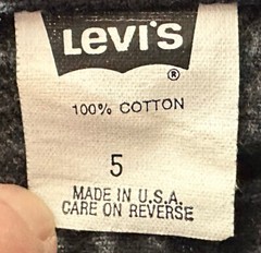 Vintage Levi Tapered Jeans 900 ~ Size 5 (26 x 30) ~ 100% Cotton