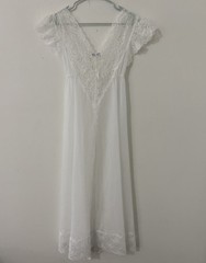 Vintage Miss Elaine Sheer Nylon Lace Peignor Robe Small 70’s 80’s