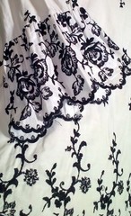 VTG 60s Embroidered Black White Crisp Cotton Blouse w Bell Cuff Frilly Sleeves M