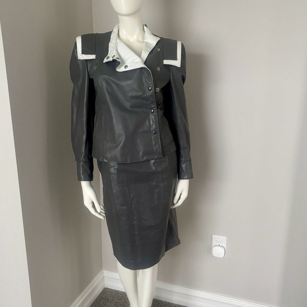 G-III Vintage 1980’s Women’s Gray Leather Jacket And Matching Pencil Skirt