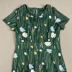 Vtg 70’s Women’s Shift Dress Green Retro Floral Print Polyester 32” W 40” L