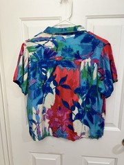 Vintage Jams World Hawaiian button-up vibrant tropical print Size Small Crop Top