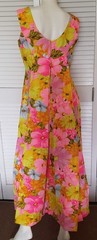 Tori Richard Honolulu for the Holiday Shop Vintage Floral Maxi Dress 1970s SZ 12