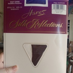 Vtg, Hanes Silk Reflections, silky share sandalfoot Bordeaux Pantyhose C-D New