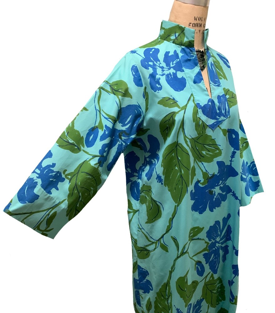Vintage Women’s LS Flower + Leaf Print “Caftan-like” Maxi Dress – Sz L/XL