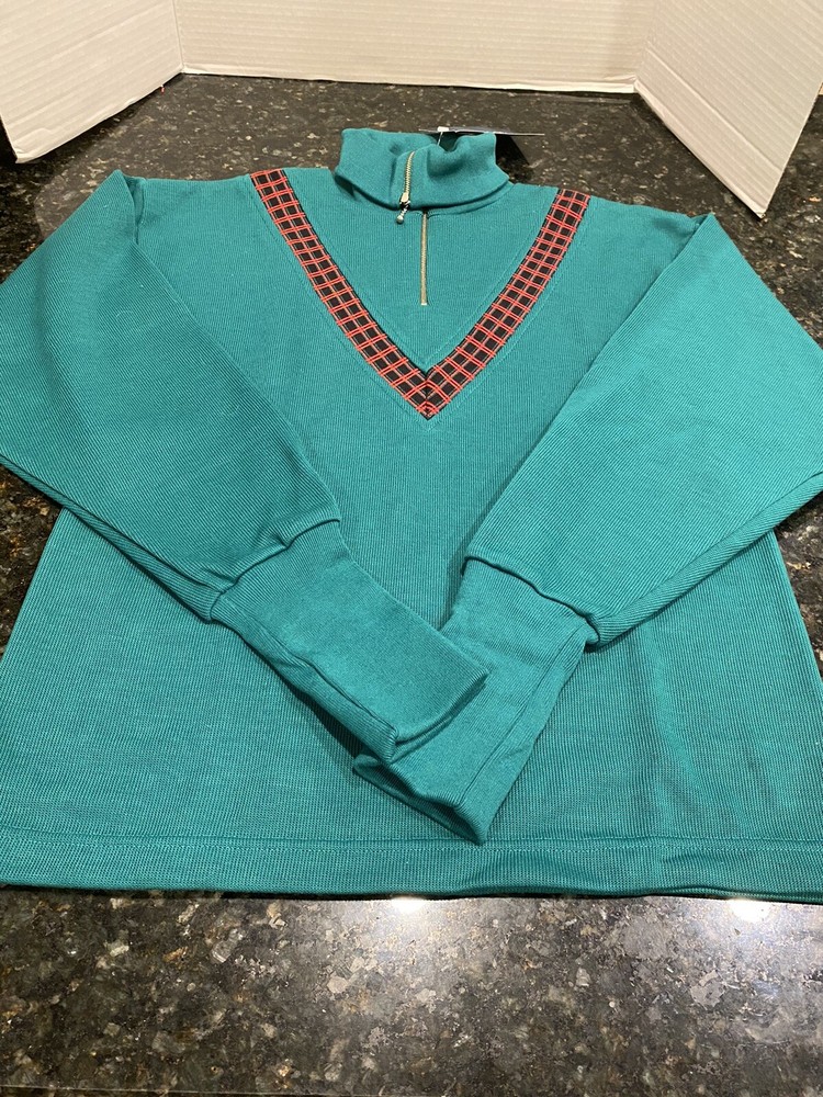 Vintage 80’s Ship N’Shore Chevron Pattern Lng Sleeve knit shirt St Patrick’s Day