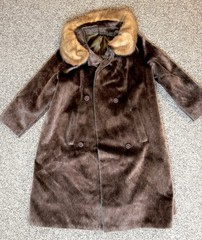 VINTAGE BRAZOTTA FAUX FUR COAT, REAL MINK COLLAR, STYLED BY FAIRMOOR, Size M/L?