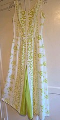 (S) Vintage 1960s Split Skirt Mod Dress White Green Rayon Blend Cute! Pockets