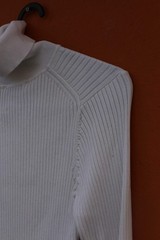 Vintage Y2k white turtleneck top, Classic White Knit, Layering essential