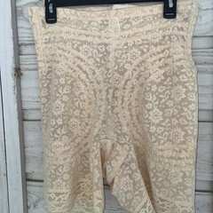 Vintage Rago of New York Lace Girtle Shaper Shorts Size 5x/40 lingerie 6207