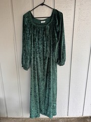 Vintage Lucie Ann emerald green velvet maxi dress boho peasant style 1970’s glam