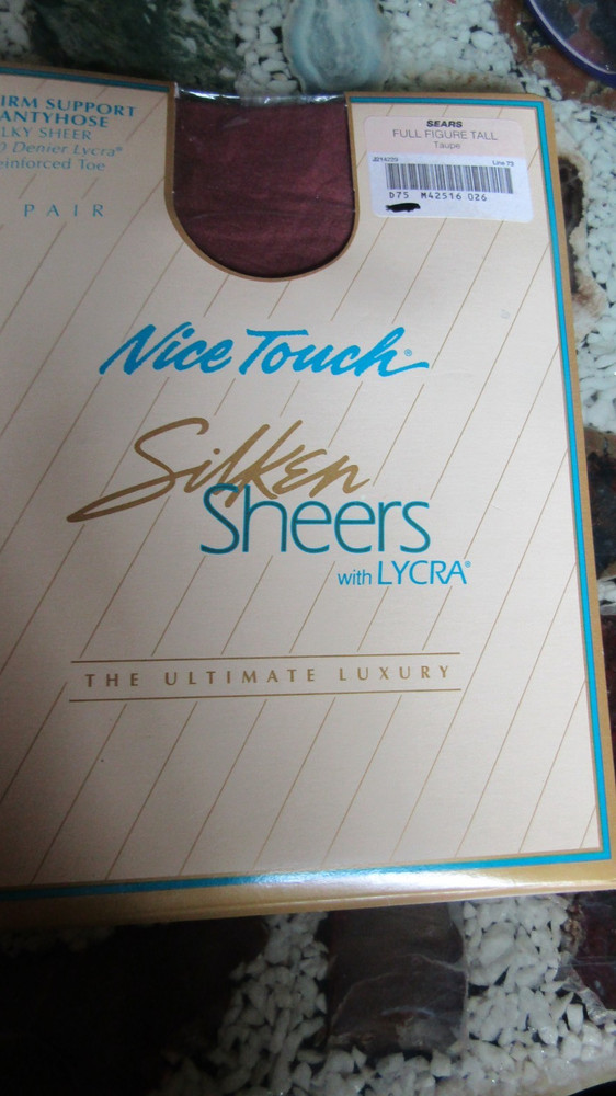 NICE TOUCH Vintage OFF-BLACK Nylon PANTYHOSE-Size FULL FIGURE TALL – 1980’s