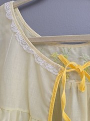 Vintage Dixie Belle Yellow Embroidered Floral Robe Nightgown Womans Size Medium