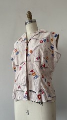1940s 50s Sailboat Novelty Print Sailcloth Cotton Sportswear Blouse Fitted M/L